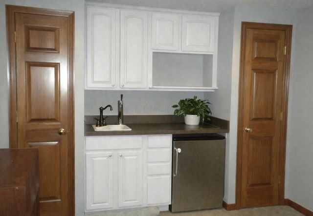 3423 Ledge Lane, Columbus, OH 43221