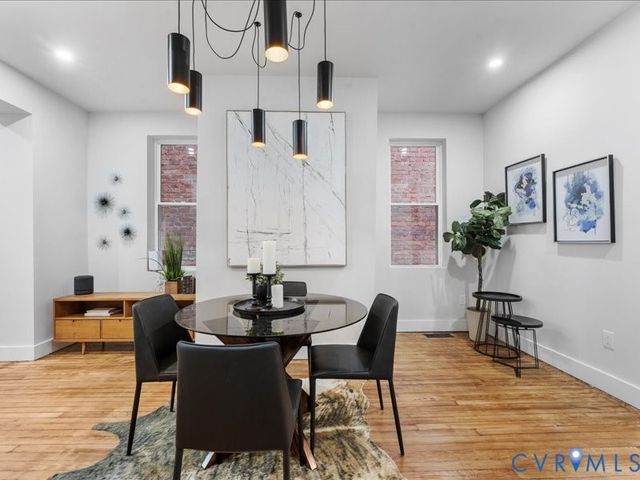 2905 W Grace St, Richmond, VA 23221