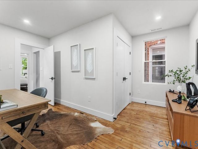 2905 W Grace St, Richmond, VA 23221
