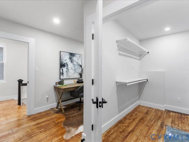 2905 W Grace St, Richmond, VA 23221