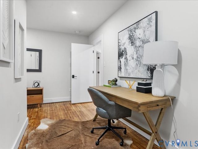2905 W Grace St, Richmond, VA 23221
