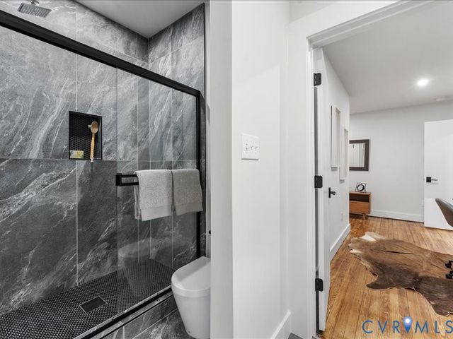 2905 W Grace St, Richmond, VA 23221