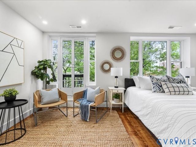 2905 W Grace St, Richmond, VA 23221