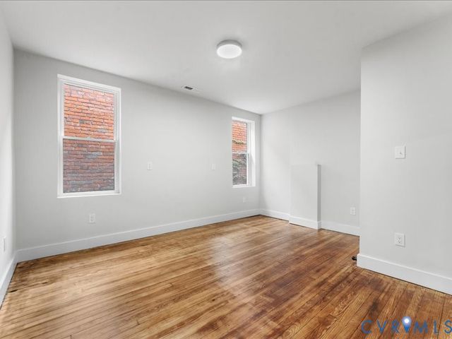 2905 W Grace St, Richmond, VA 23221