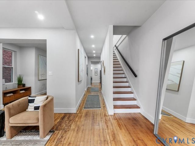 2905 W Grace St, Richmond, VA 23221