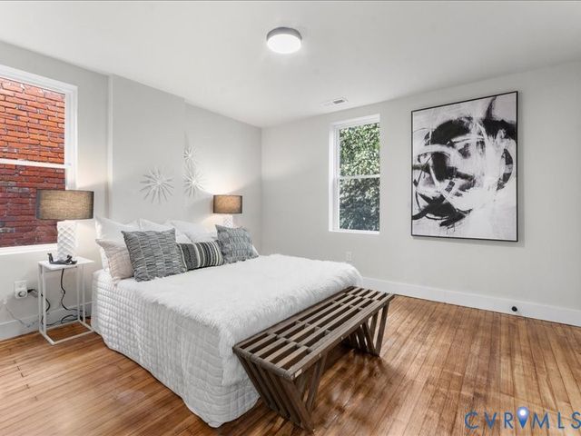 2905 W Grace St, Richmond, VA 23221
