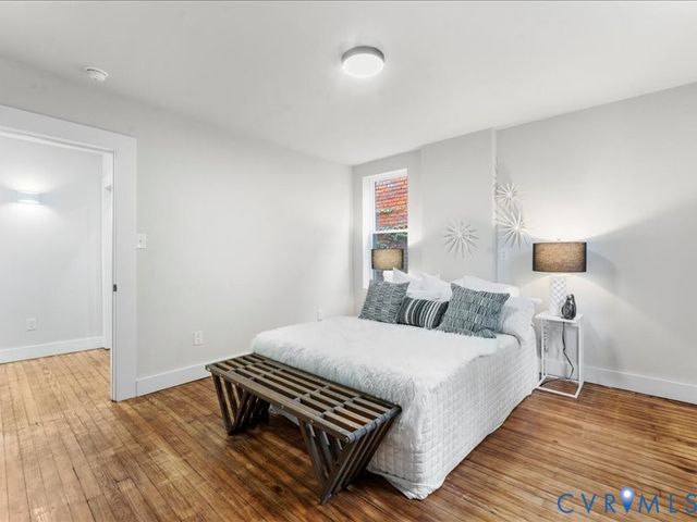 2905 W Grace St, Richmond, VA 23221