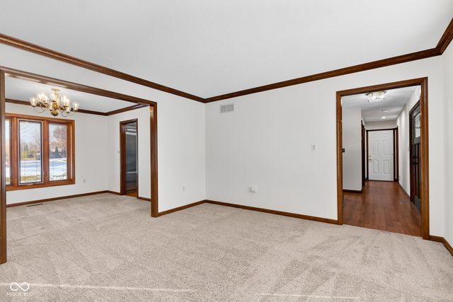 2275 Willow Lake Drive, Greenwood, IN 46143