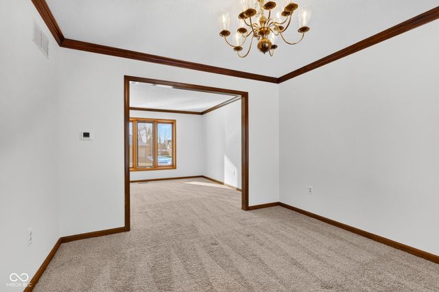 2275 Willow Lake Drive, Greenwood, IN 46143