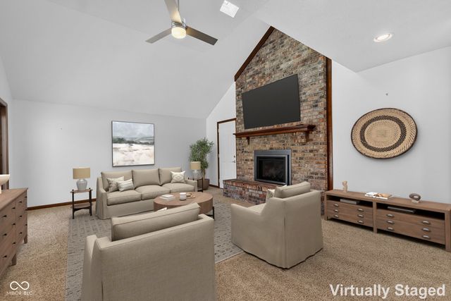 2275 Willow Lake Drive, Greenwood, IN 46143