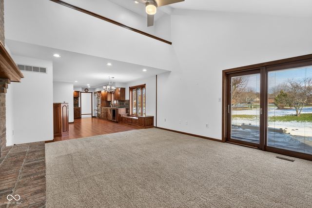 2275 Willow Lake Drive, Greenwood, IN 46143