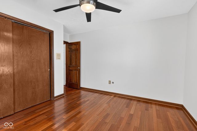 2275 Willow Lake Drive, Greenwood, IN 46143