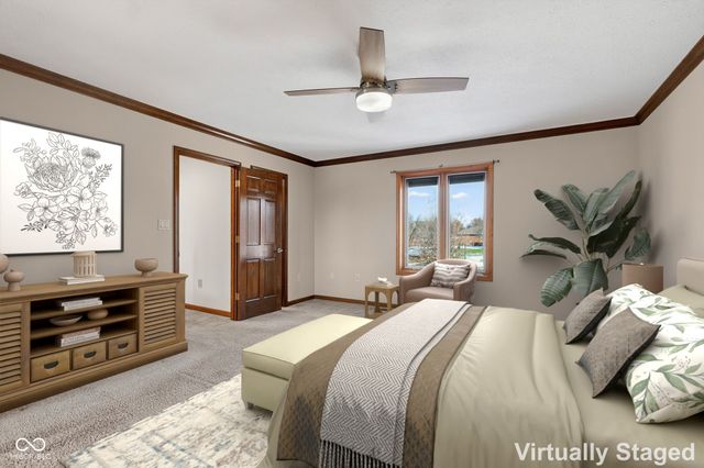 2275 Willow Lake Drive, Greenwood, IN 46143