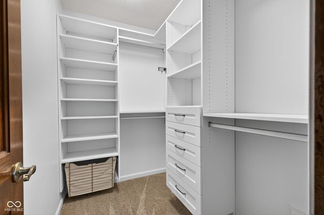 2275 Willow Lake Drive, Greenwood, IN 46143