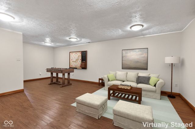 2275 Willow Lake Drive, Greenwood, IN 46143