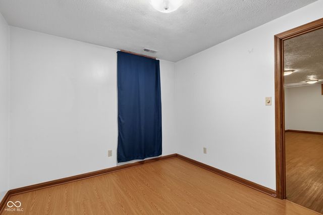 2275 Willow Lake Drive, Greenwood, IN 46143