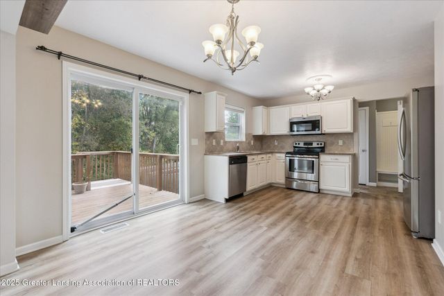 15895 Turnberry Street, Lansing, MI 48906