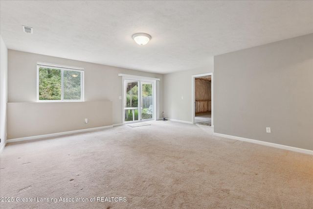 15895 Turnberry Street, Lansing, MI 48906