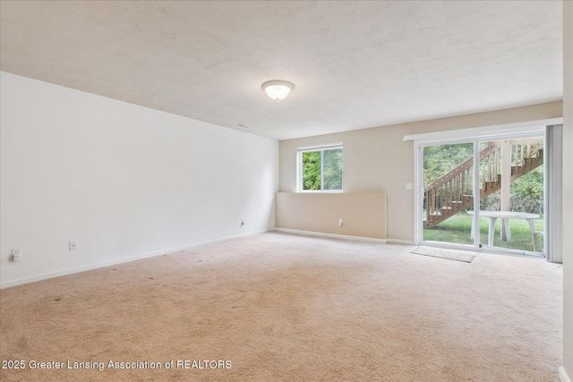 15895 Turnberry Street, Lansing, MI 48906