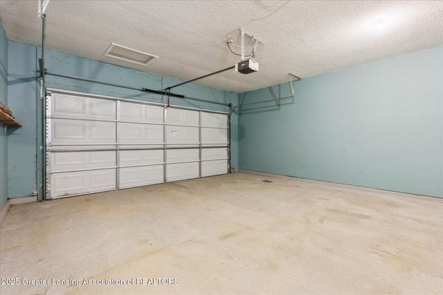 15895 Turnberry Street, Lansing, MI 48906