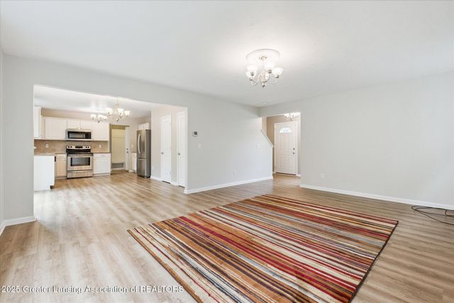 15895 Turnberry Street, Lansing, MI 48906