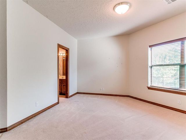 2005 Brookhaven Boulevard, Norman, OK 73072