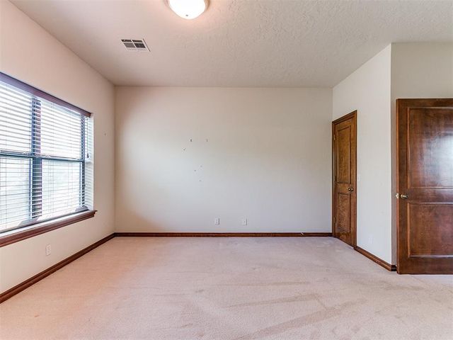 2005 Brookhaven Boulevard, Norman, OK 73072