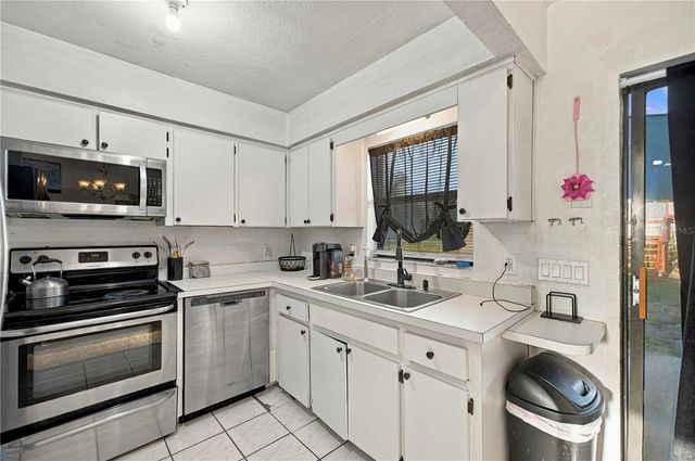 13360 SW 2ND COURT, Ocala, FL 34473