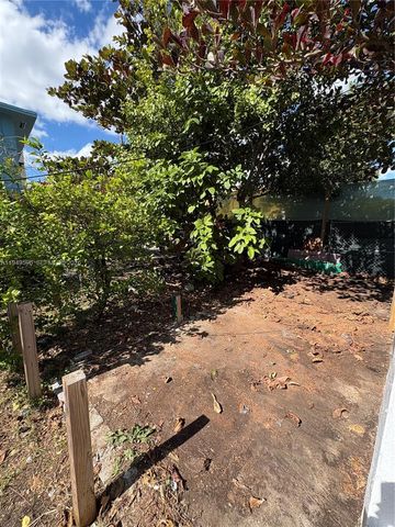 2341 SW 9th St, Miami, FL 33135