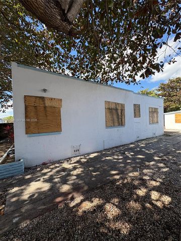 2341 SW 9th St, Miami, FL 33135