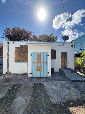 2341 SW 9th St, Miami, FL 33135