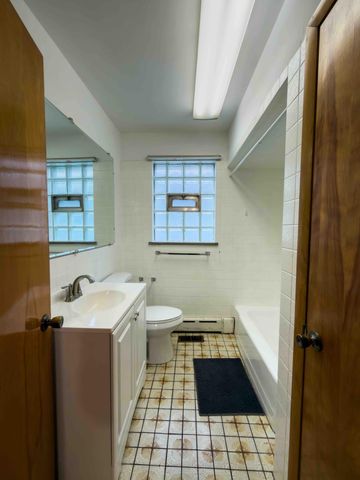 1218 120th Street, Whiting, IN 46394