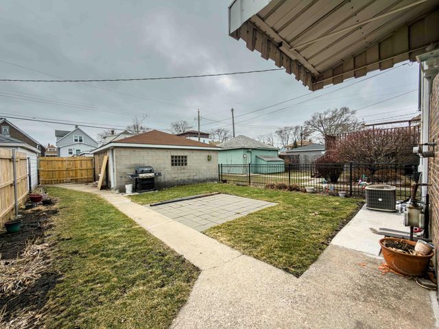 1218 120th Street, Whiting, IN 46394