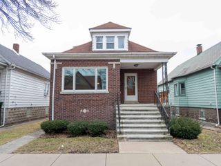 1218 120th Street, Whiting, IN 46394