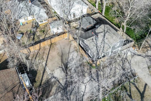 638 S Greenwood, Wichita, KS 67211