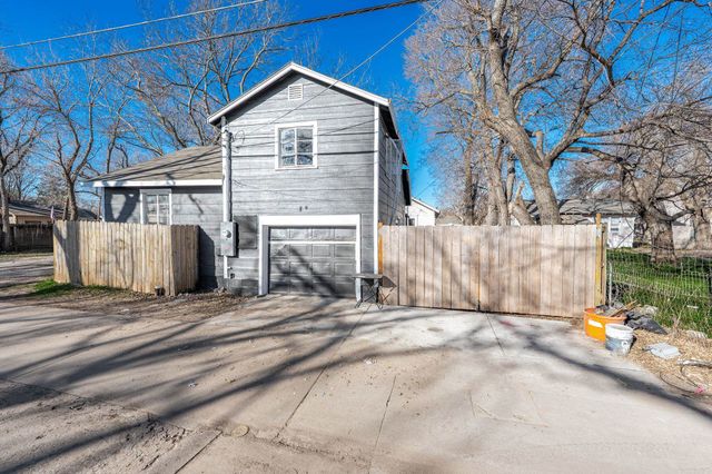 638 S Greenwood, Wichita, KS 67211