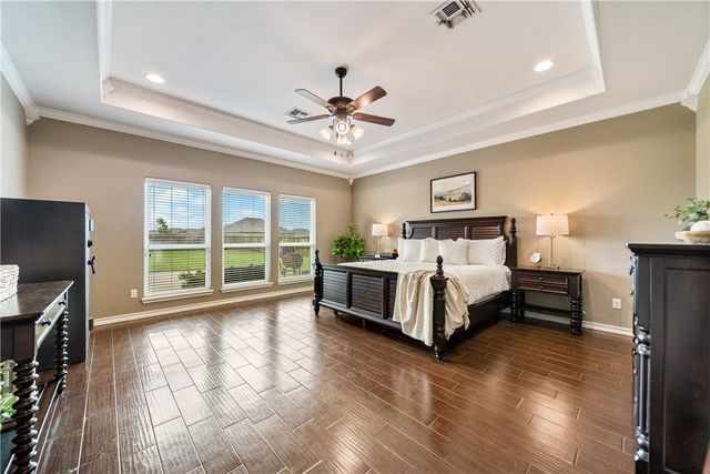 2034 Arash Dr, Corpus Christi, TX 78413