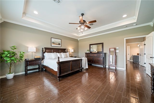 2034 Arash Dr, Corpus Christi, TX 78413