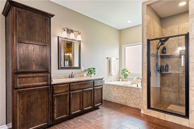 2034 Arash Dr, Corpus Christi, TX 78413