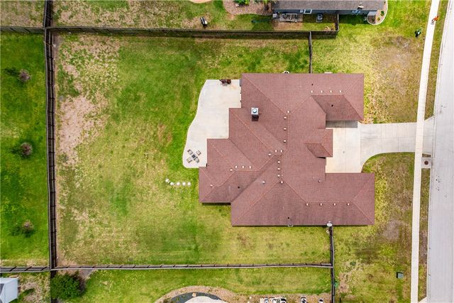 2034 Arash Dr, Corpus Christi, TX 78413