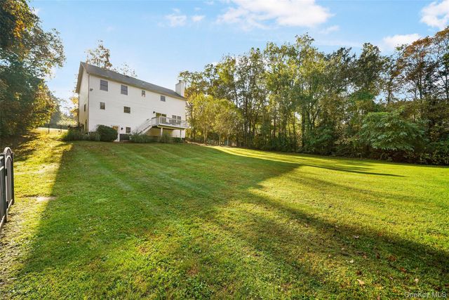 319 Bellvale Lakes Road, Warwick, NY 10990