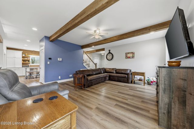 253 Moutardier Bay Dr, Leitchfield, KY 42754