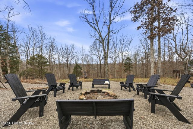 253 Moutardier Bay Dr, Leitchfield, KY 42754