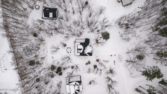 253 Moutardier Bay Dr, Leitchfield, KY 42754