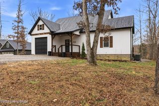 253 Moutardier Bay Dr, Leitchfield, KY 42754