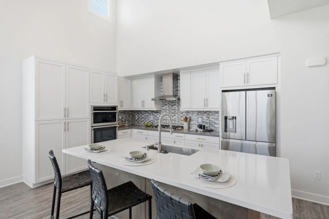 2420 Community Ln 44, San Diego, CA 92108