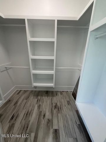 200 Farrar Lane, Waveland, MS 39576