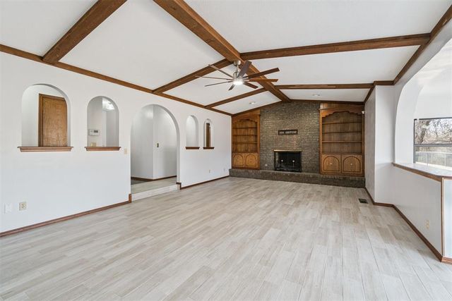 11805 Ashford Drive, Yukon, OK 73099