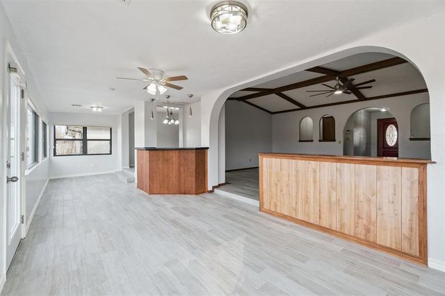 11805 Ashford Drive, Yukon, OK 73099