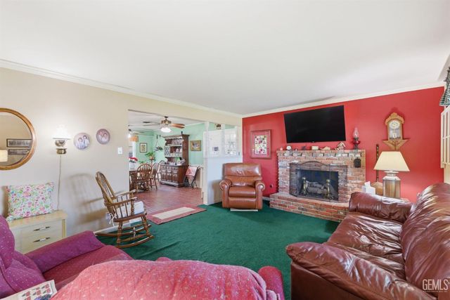 11600 Whippoorwill Lane, Bakersfield, CA 93312